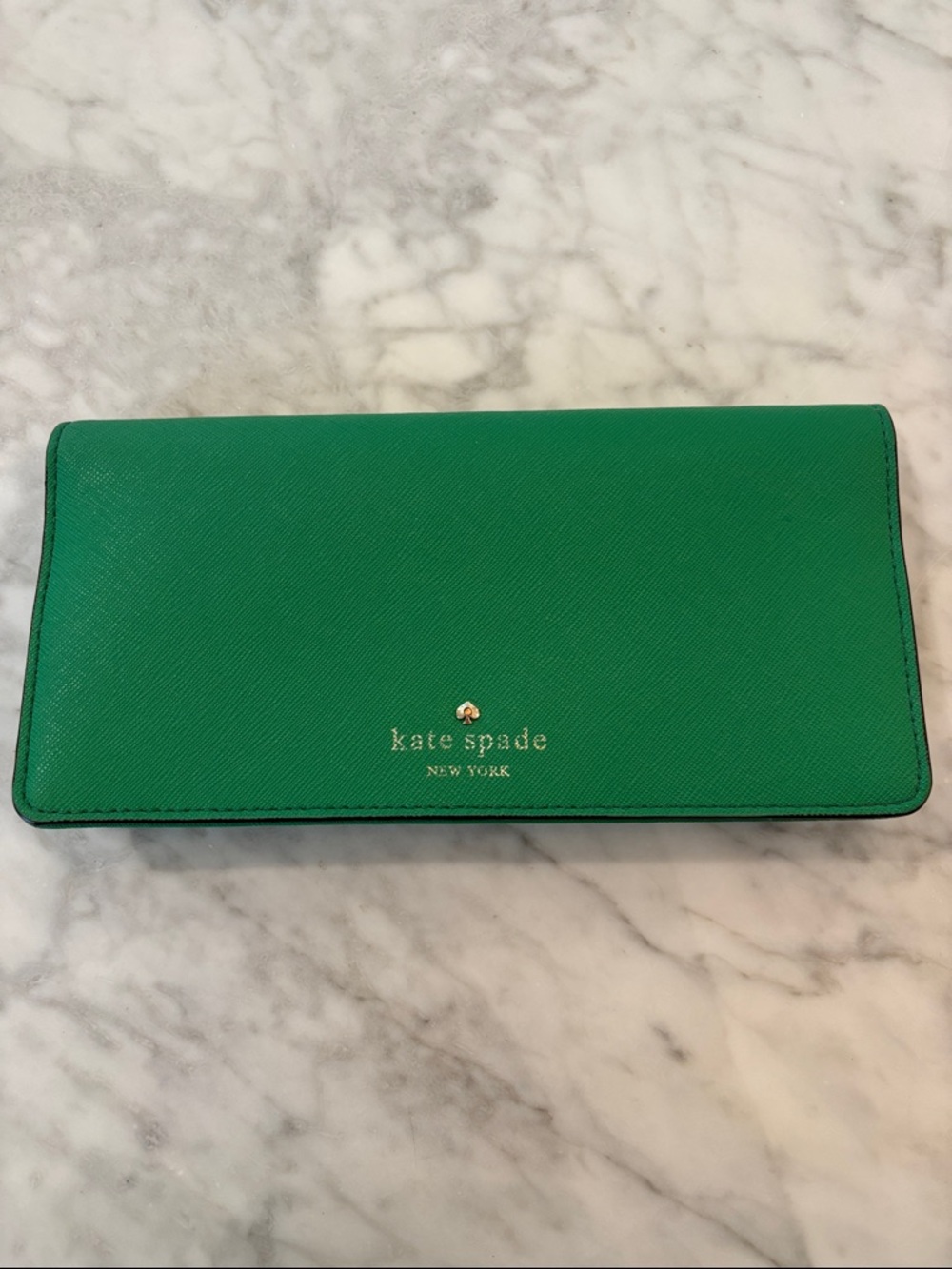 kate spade emerald green saffiano continental wallet